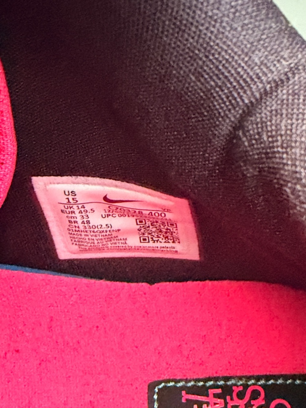 Nike LeBron 8 South Beach Basketball Sneakers - Picture 5 of 8